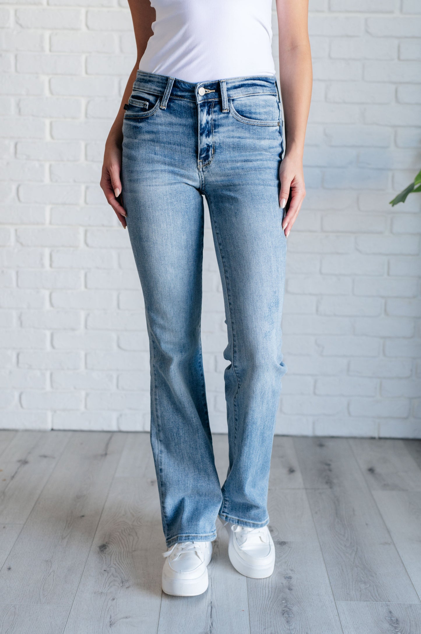 Alana Mid Rise Clean Bootcut Jeans - Southern Divas Boutique