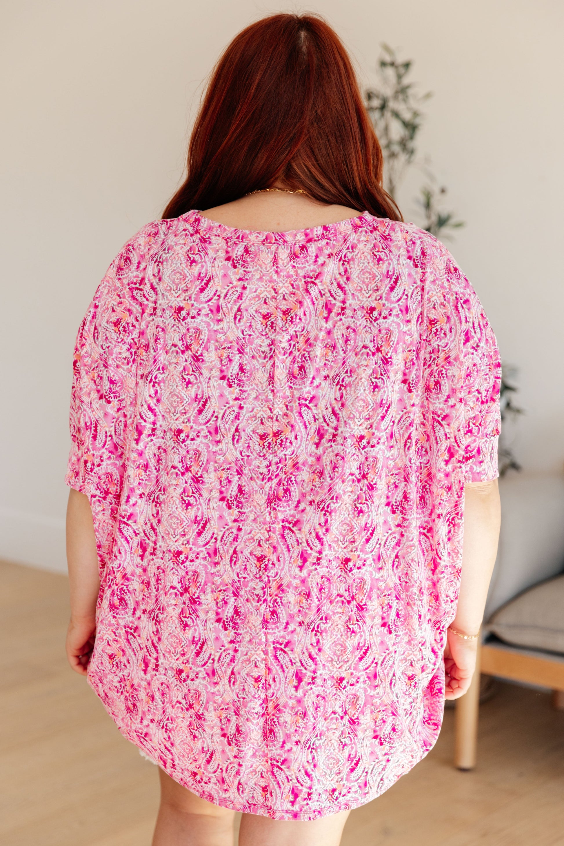 Essential Blouse in Fuchsia and White Paisley - Southern Divas Boutique