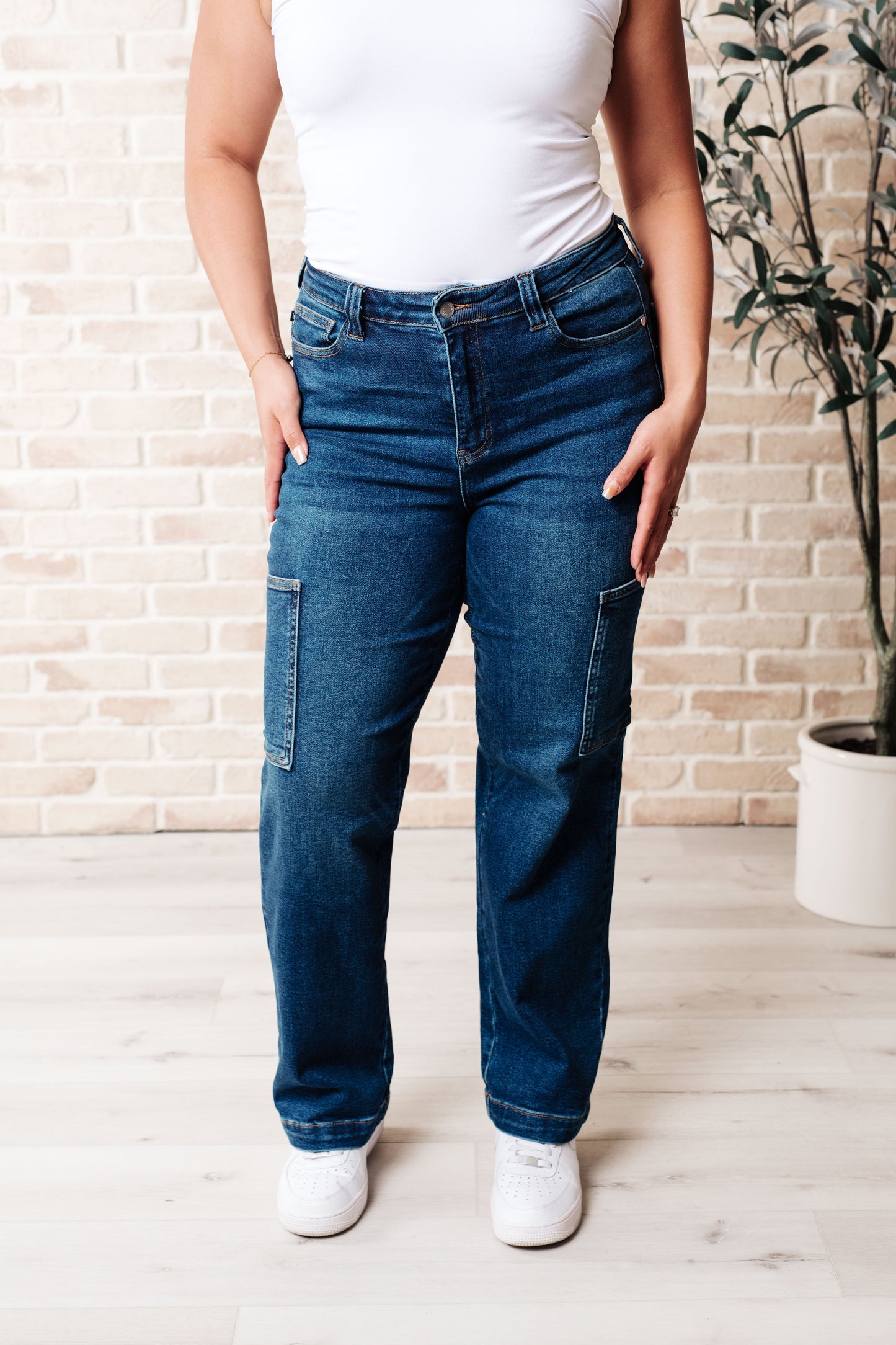 Leila High Rise Cargo Straight Jeans - Southern Divas Boutique