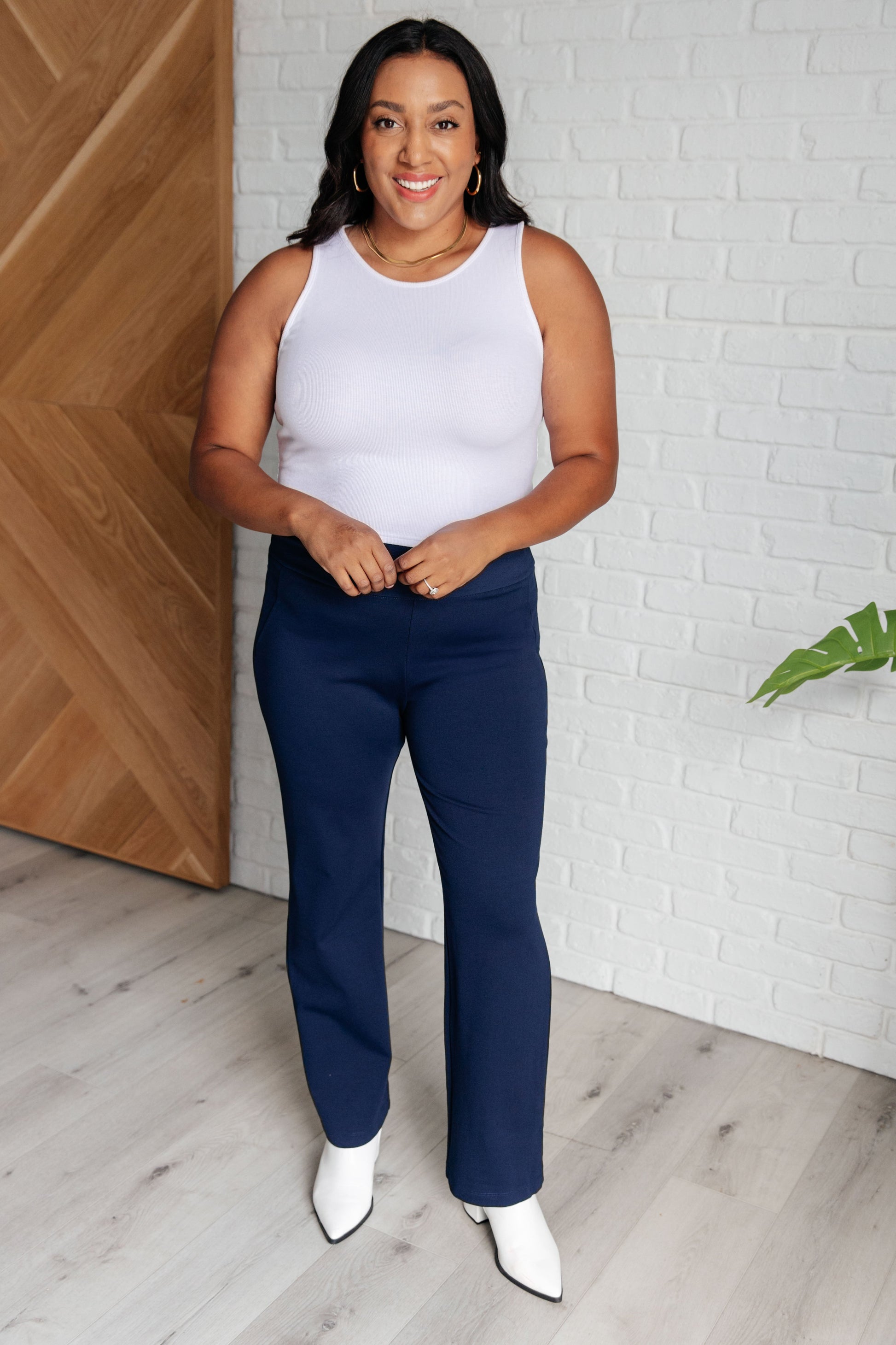 Maddie Straight Leg Pants in Navy - Southern Divas Boutique