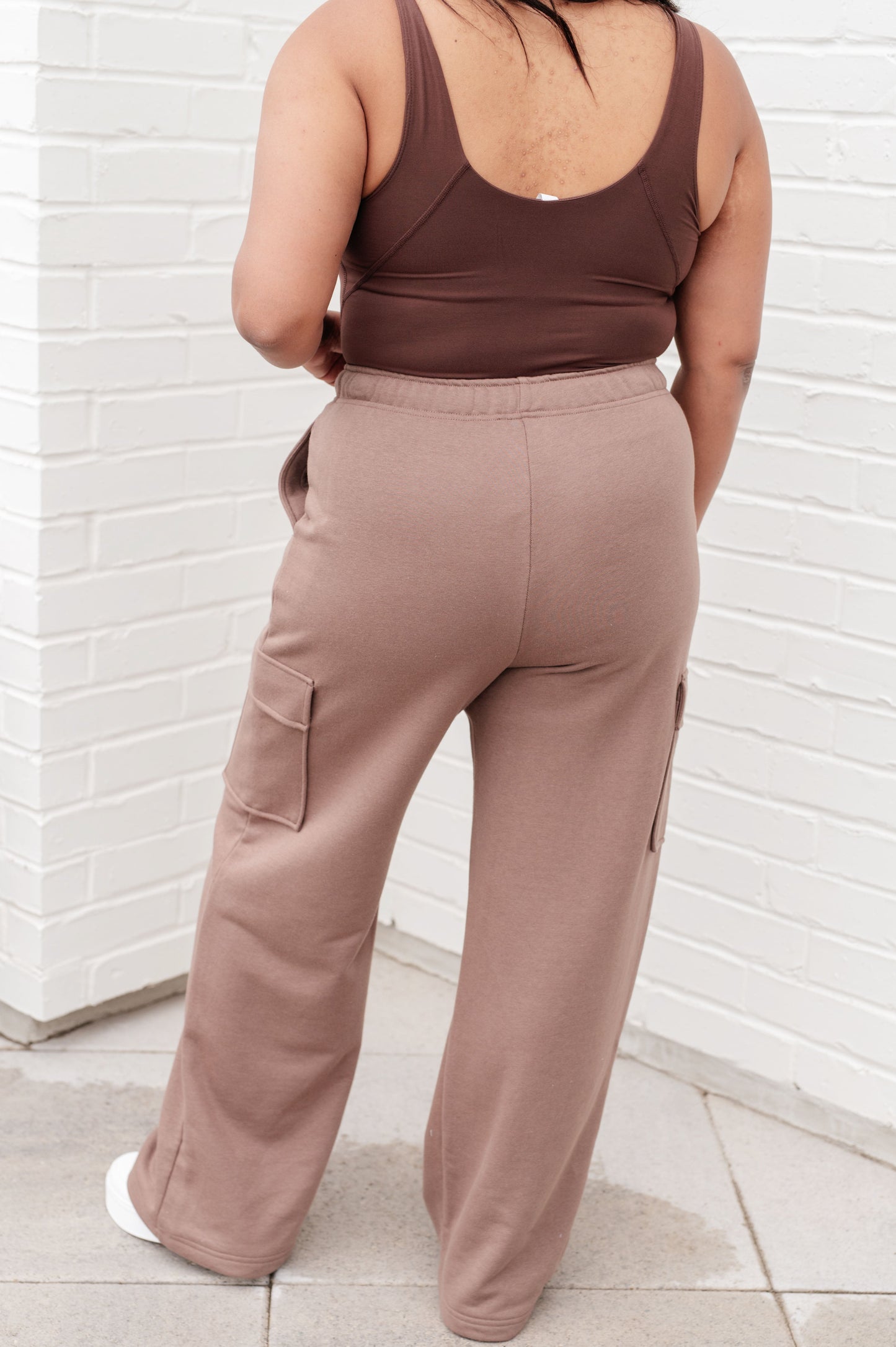 Run, Don't Walk Cargo Sweatpants in Smokey Brown - Southern Divas Boutique