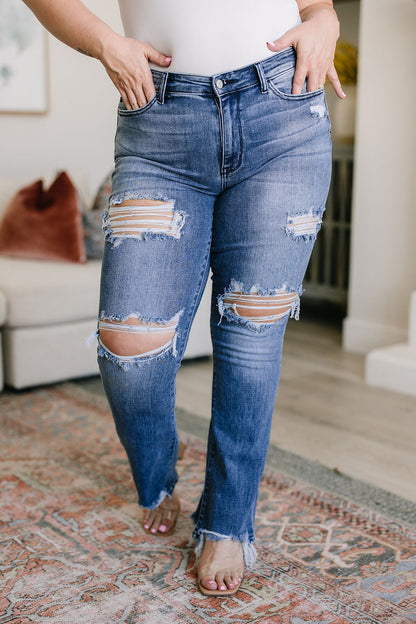 O'Hara Destroyed Straight Jeans - Southern Divas Boutique