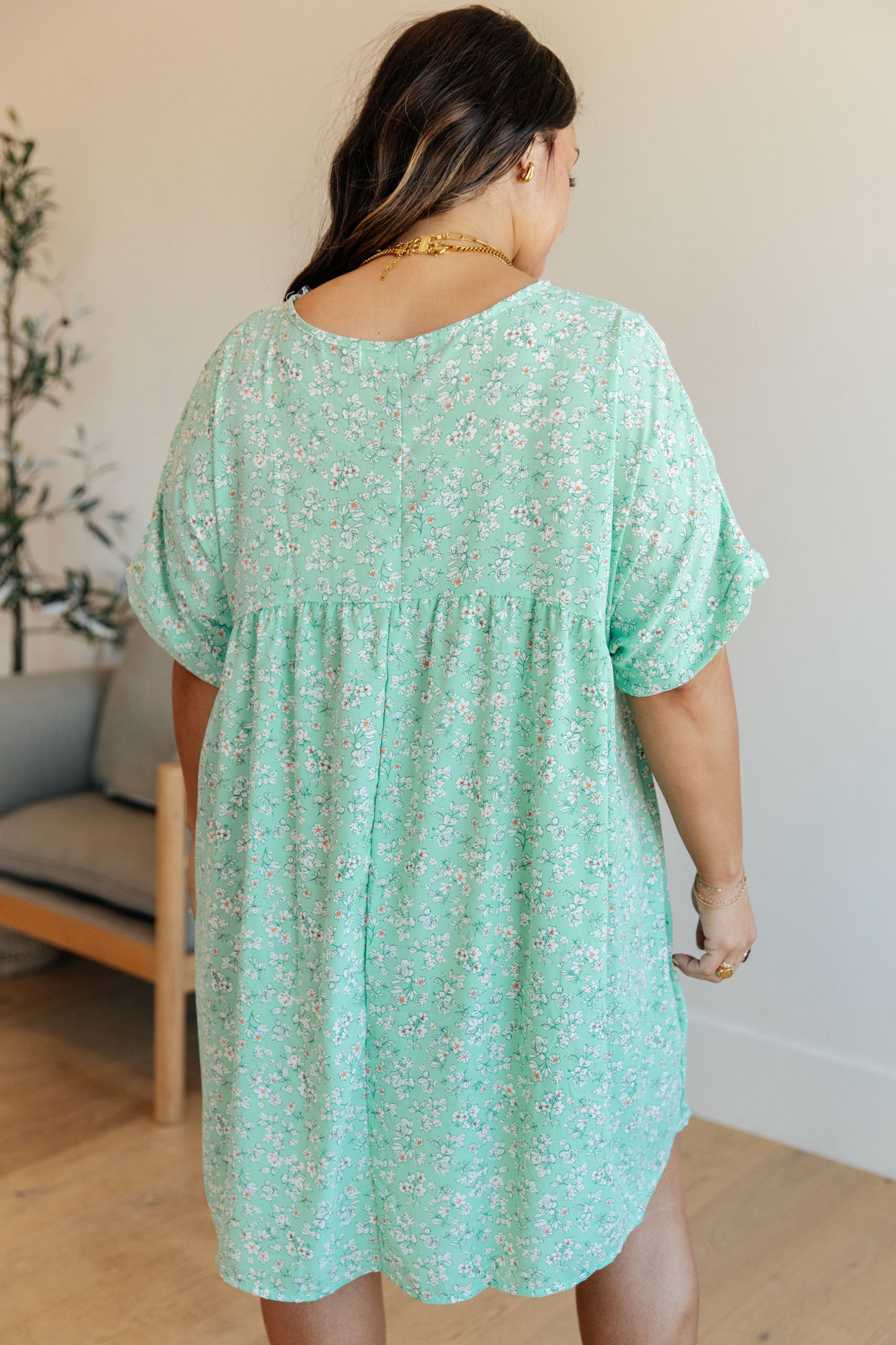 Rodeo Lights Dolman Sleeve Dress in Mint Floral - Southern Divas Boutique